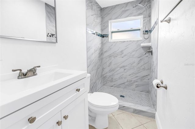 2918 SANDPOINTE DRIVE, Bradenton, FL 34205