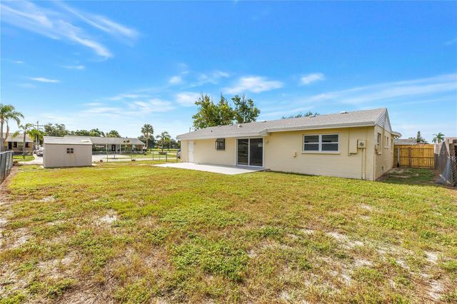2918 SANDPOINTE DRIVE, Bradenton, FL 34205