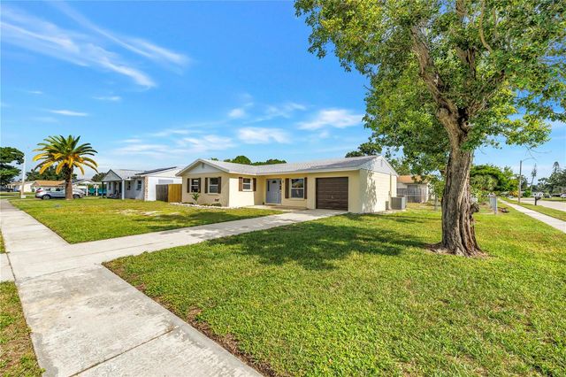 2918 SANDPOINTE DRIVE, Bradenton, FL 34205