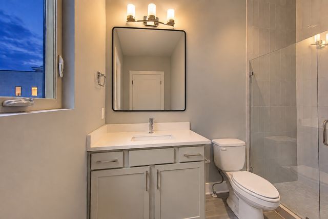 970 Youngs Ln Apt K, Nashville, TN 37207