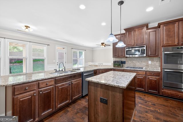 6248 Brookridge Drive, Flowery Branch, GA 30542