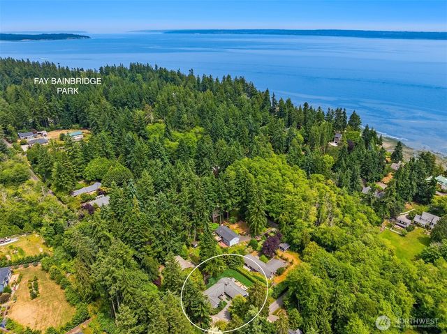 10430 NE Cascade Avenue, Bainbridge Island, WA 98110