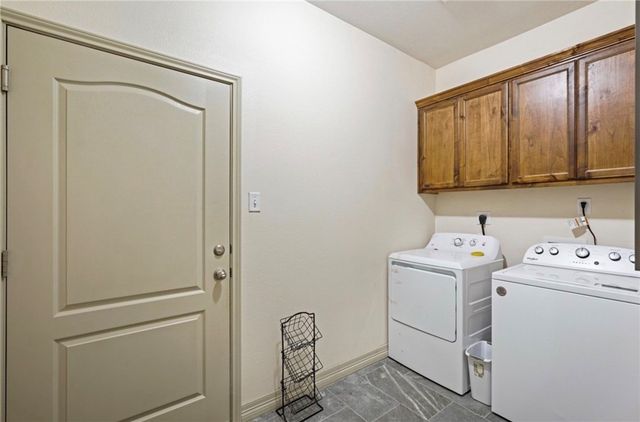 3137 Piranha Dr, Corpus Christi, TX 78414