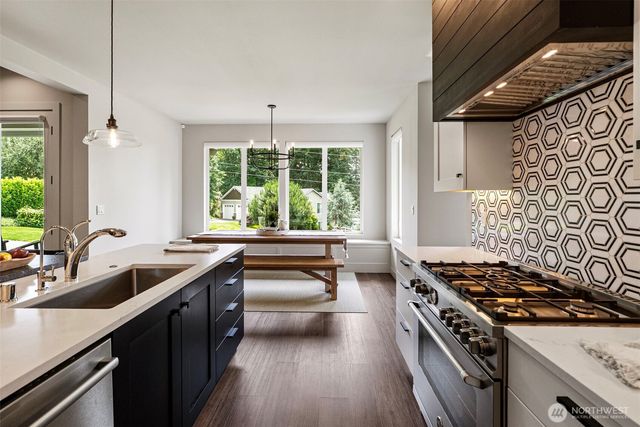 4619 W Maple Lane Circle NW, Gig Harbor, WA 98335