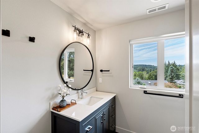 4619 W Maple Lane Circle NW, Gig Harbor, WA 98335