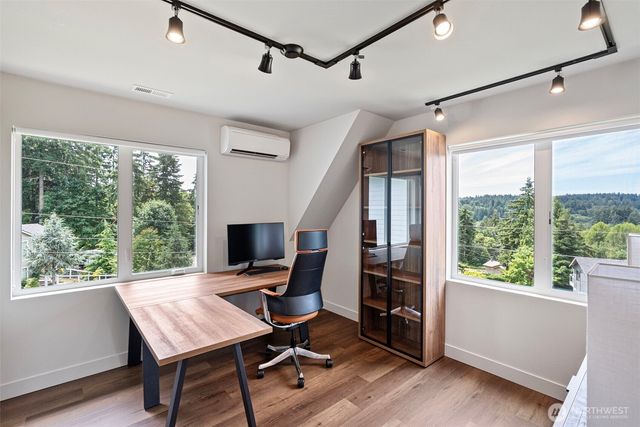4619 W Maple Lane Circle NW, Gig Harbor, WA 98335