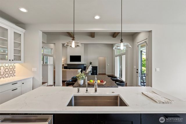 4619 W Maple Lane Circle NW, Gig Harbor, WA 98335