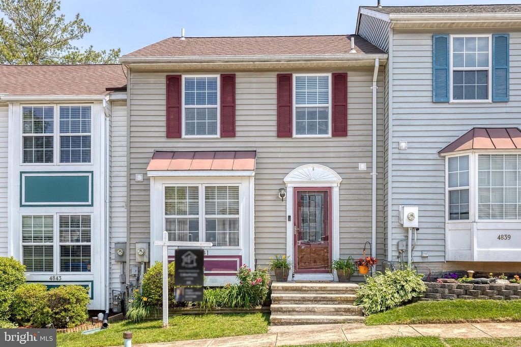 4841 HILLOCK LN, Hampstead, MD 21074