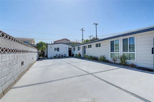 22024 Gulf Avenue, Carson, CA 90745