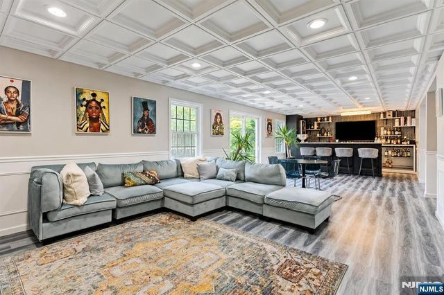 10 Pasha Court, Rockaway Boro, NJ 07435
