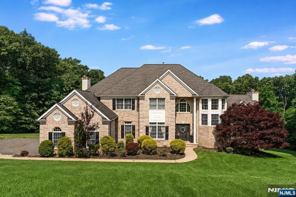 10 Pasha Court, Rockaway Boro, NJ 07435