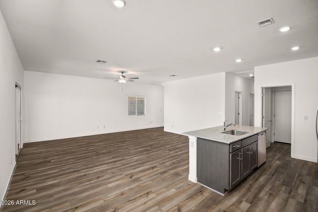 666 W Pintail Drive, Casa Grande, AZ 85122