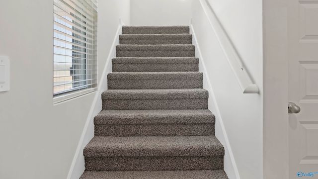 100 Aurora Circle, Fayetteville, TN 37334