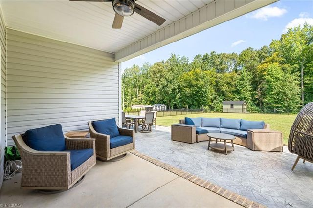 358 Windsor Trail, Lexington, NC 27295