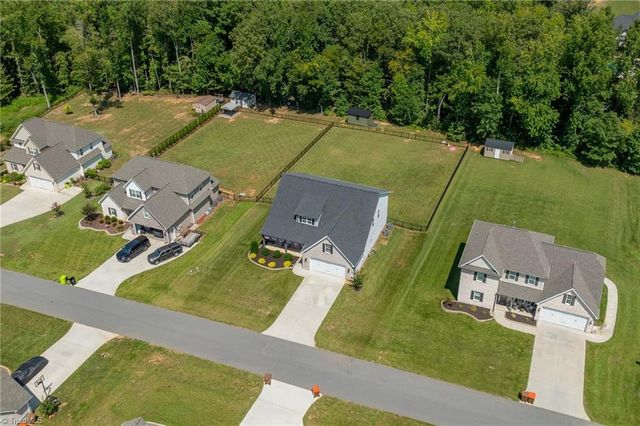 358 Windsor Trail, Lexington, NC 27295