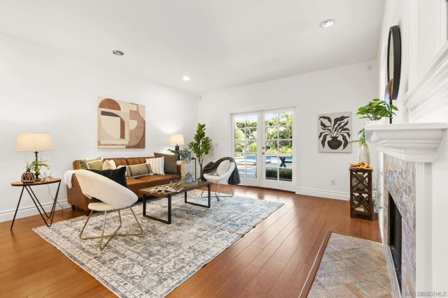 3311 James, Carlsbad, CA 92008