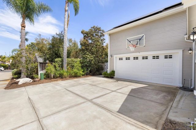3311 James, Carlsbad, CA 92008
