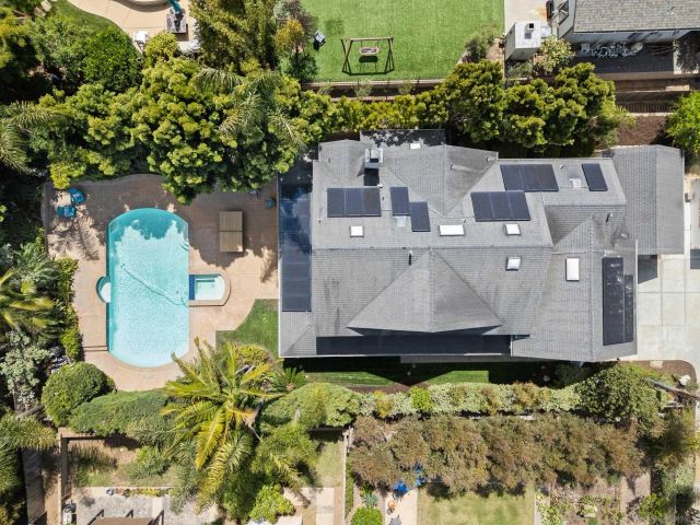 3311 James, Carlsbad, CA 92008