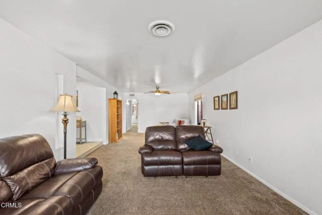 6105 Diamond Oaks Avenue, Bakersfield, CA 93306