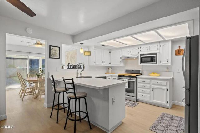 6105 Diamond Oaks Avenue, Bakersfield, CA 93306