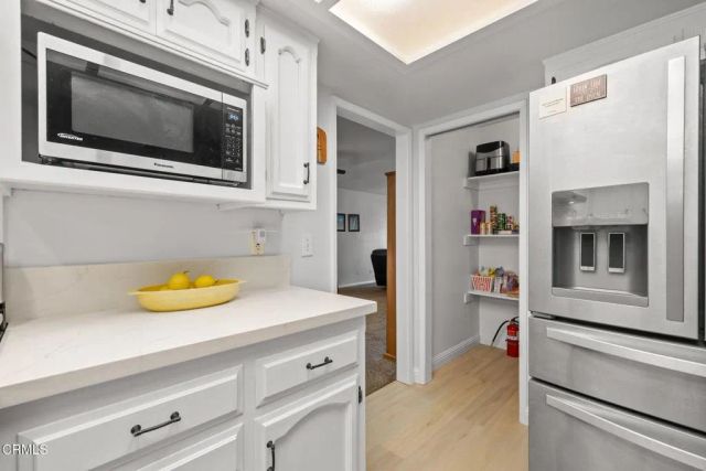 6105 Diamond Oaks Avenue, Bakersfield, CA 93306