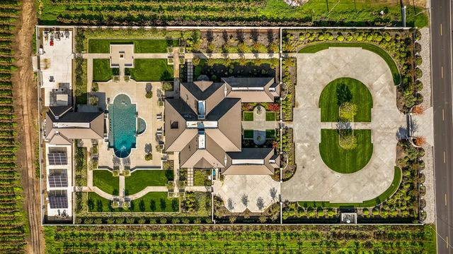 22215 N Devries Rd, Lodi, CA 95242