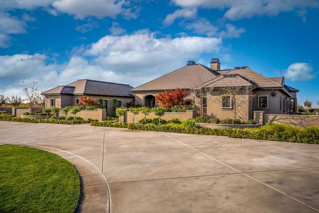 22215 N Devries Rd, Lodi, CA 95242