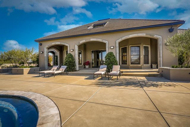 22215 N Devries Rd, Lodi, CA 95242