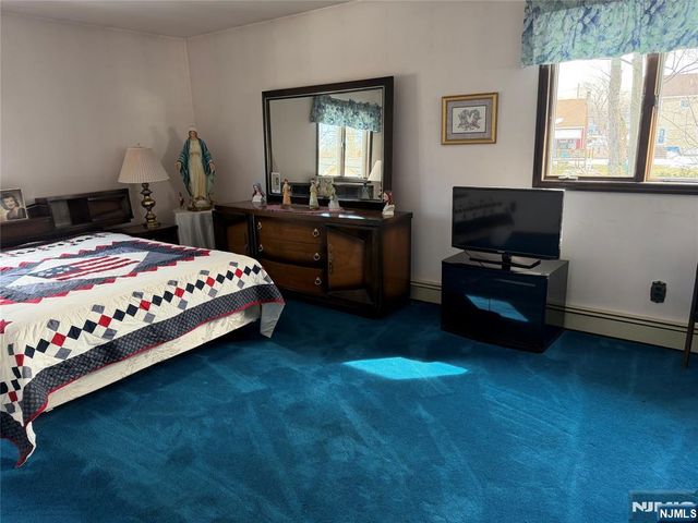 82 Birk Street, Saddle Brook, NJ 07663