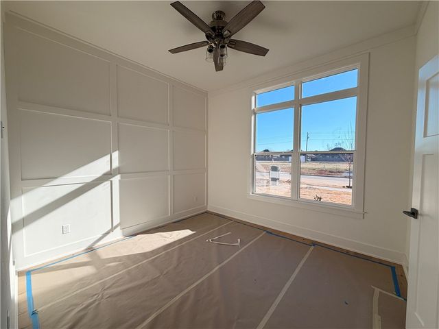 6102 S 40th Place, Rogers, AR 72758