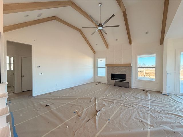 6102 S 40th Place, Rogers, AR 72758