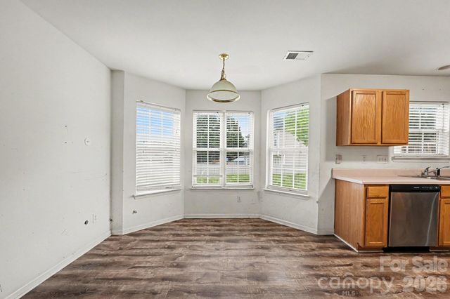 3527 Mallory Taylor Lane, Charlotte, NC 28216