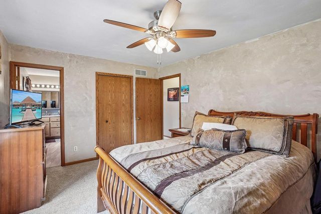 26 Sage Circle, Madison, WI 53704