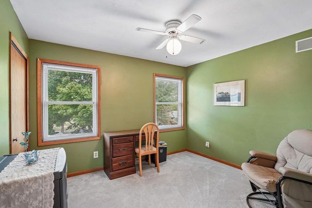 26 Sage Circle, Madison, WI 53704