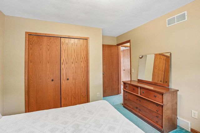 26 Sage Circle, Madison, WI 53704