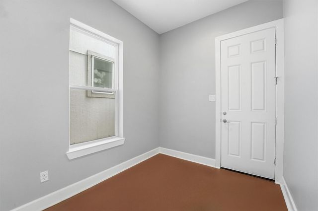2208 Holman Street, Houston, TX 77004