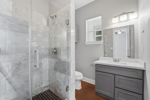 2208 Holman Street, Houston, TX 77004