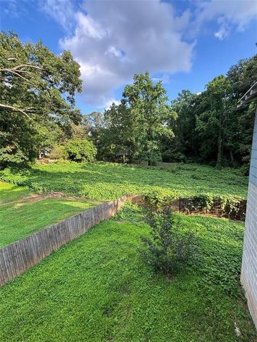 1920 Linwood Avenue, Atlanta, GA 30344