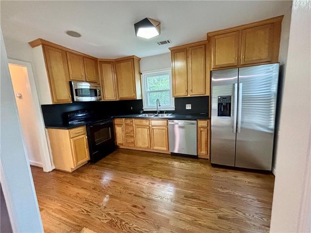 1920 Linwood Avenue, Atlanta, GA 30344