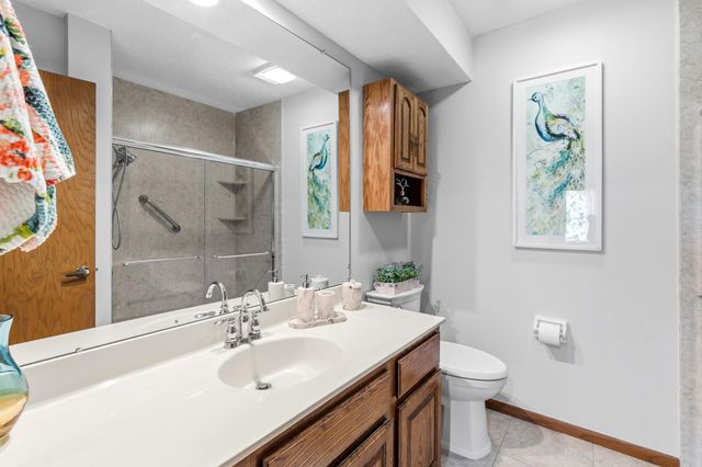 111 Imperial Drive W 106, West Saint Paul, MN 55118