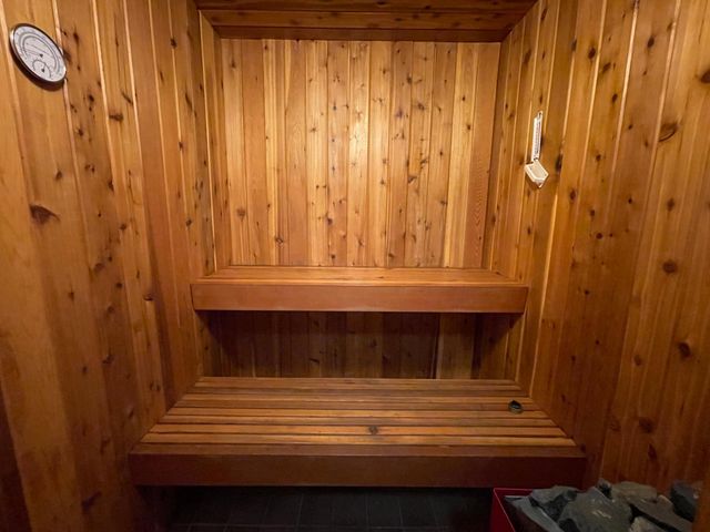 111 Imperial Drive W 106, West Saint Paul, MN 55118