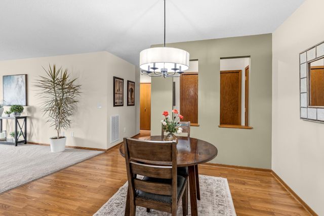 111 Imperial Drive W 106, West Saint Paul, MN 55118