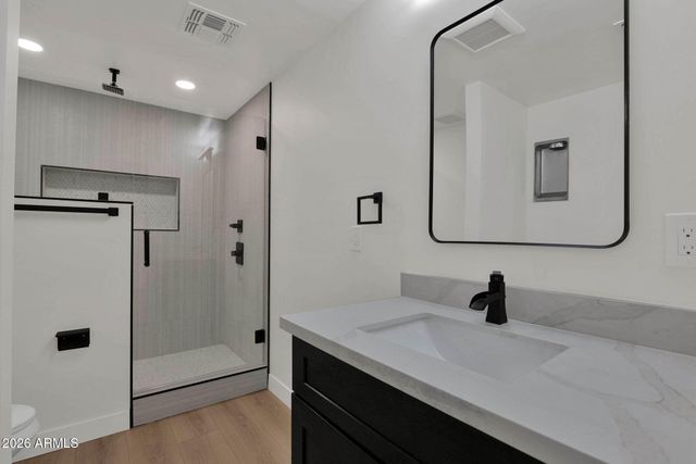 2507 E DEVONSHIRE Avenue, Phoenix, AZ 85016