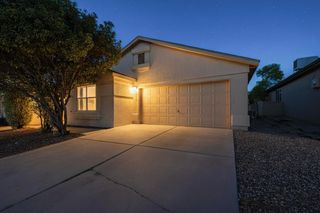 10619 RIO DEL SOLE Court NW, Albuquerque, NM 87114