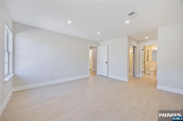 1321 Lavender Court 1321, Mahwah, NJ 07430