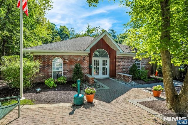 1321 Lavender Court 1321, Mahwah, NJ 07430