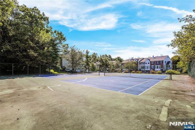 1321 Lavender Court 1321, Mahwah, NJ 07430