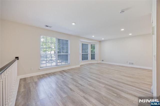 1321 Lavender Court 1321, Mahwah, NJ 07430