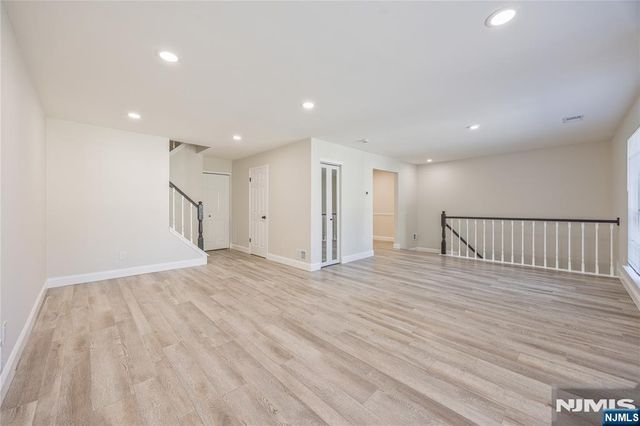 1321 Lavender Court 1321, Mahwah, NJ 07430