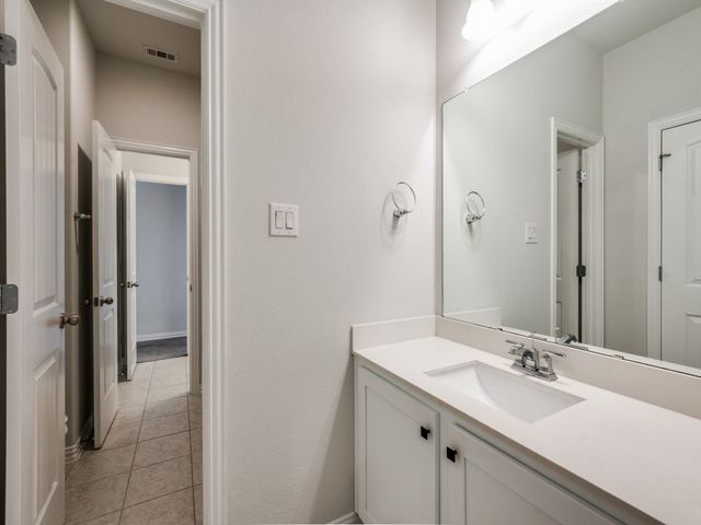 2152 Bailey Street, Carrollton, TX 75010